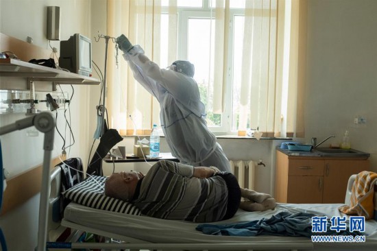 8万例|亚美尼亚|新冠肺炎_新浪新闻