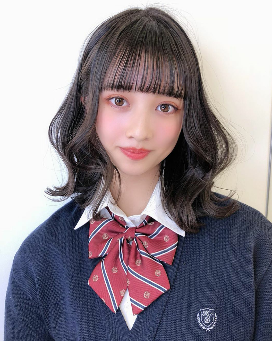 学生短发可爱迷人