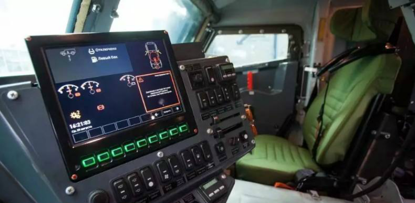 俄式暴力美学的又一尚佳代表—"台风—vdv"轮式装甲车