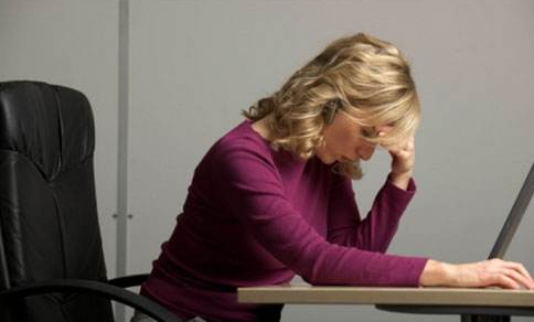 把观众当傻子把同行当瞎子连记性不好也想拿来营销某女星的翻红之路越