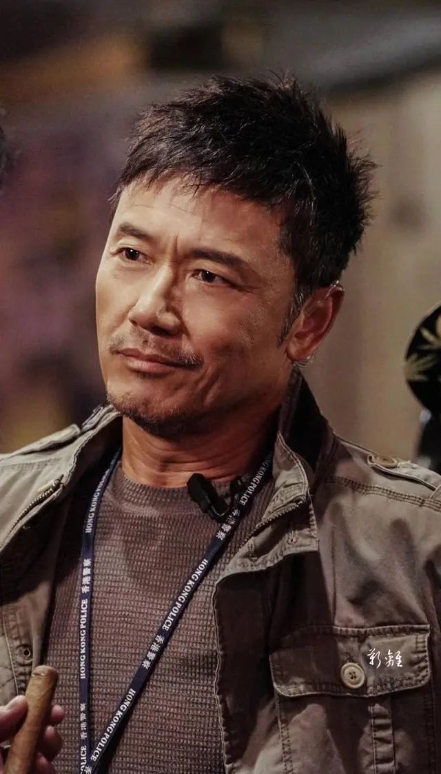 岁月已逝,男神不老,这些tvb男人成精了