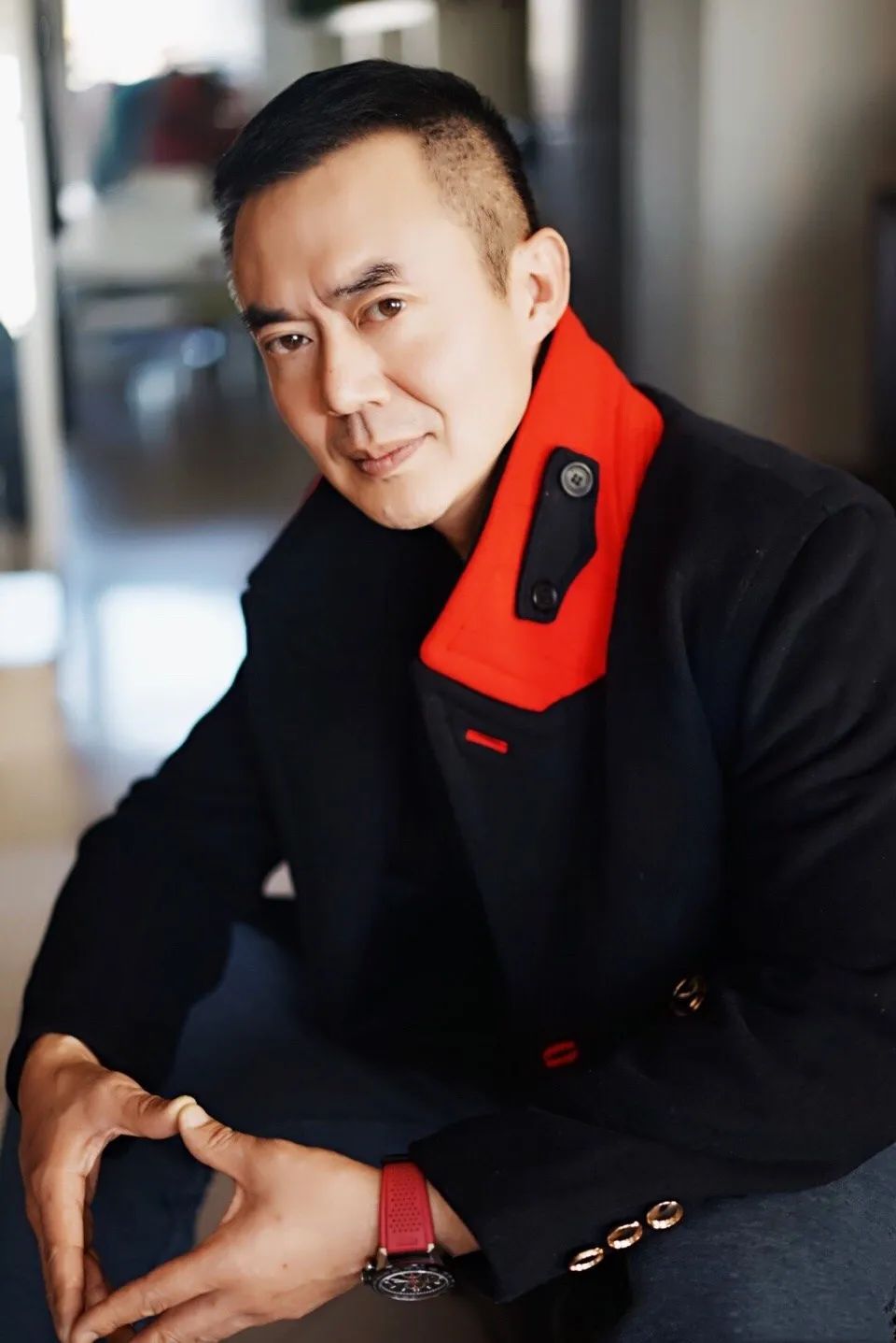 《燃烧》许军始终坚持正义 专访麻骏:为角色主动增重二十斤