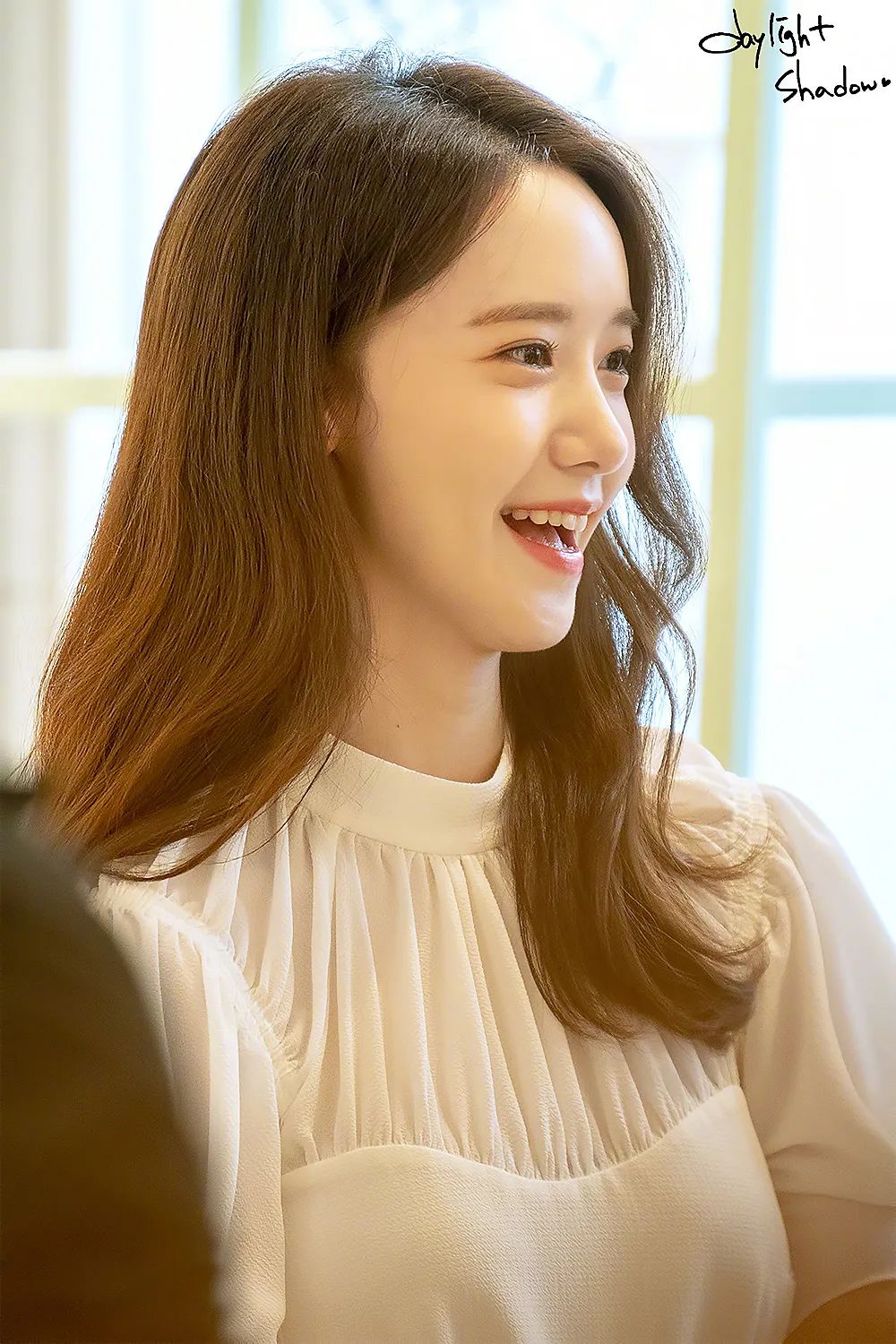 据说全亚洲的颜值担当全靠她一人撑起!