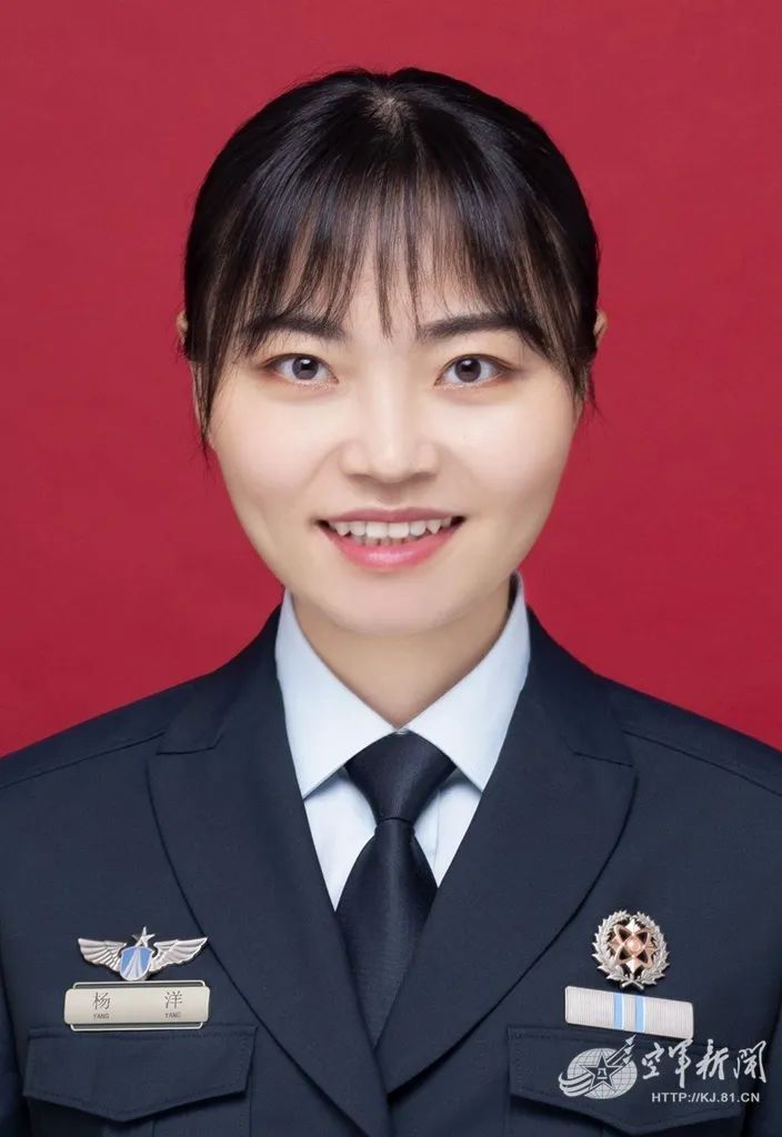 入职一周年空军文职小姐姐有话说