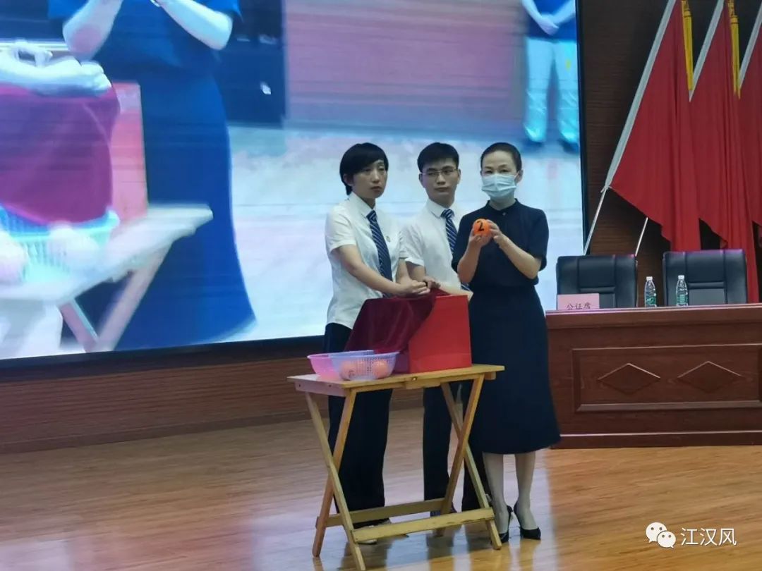 沙市区2020GDp_民革沙市区总支六名党员被评为2020年度沙市区优秀zx委员