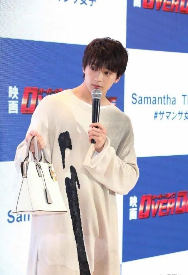 宝藏男孩新田真剑佑这哥真的长在我审美上