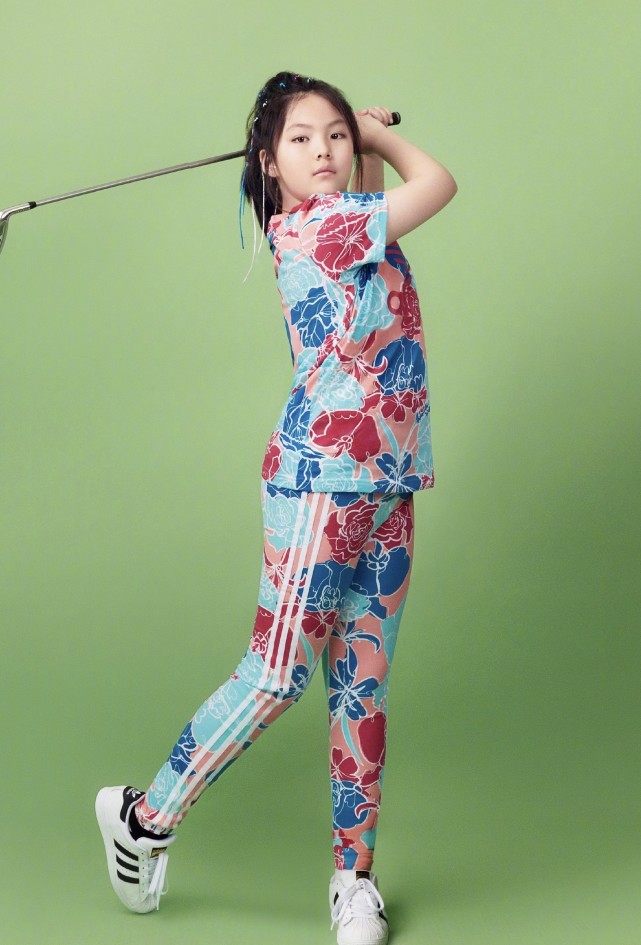 李湘女儿王诗龄略显肥胖,近期视频曝光,脸太过圆润像是又胖了