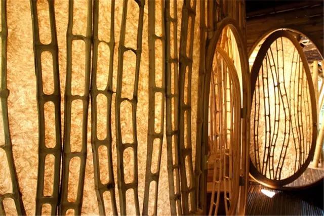 辞职去巴厘岛建竹屋?进门坐竹子滑梯,还成了全球最奢侈绿色村落