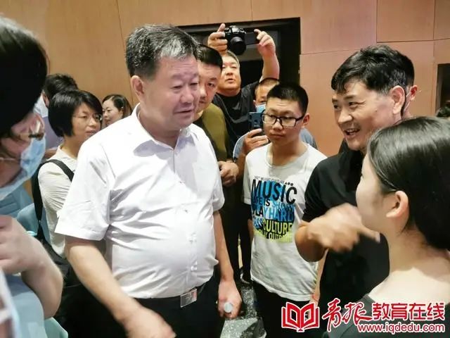 见证速度更见证厚度！国科大（青岛）附属学校名师天团C位出道休闲区蓝鸢梦想 - Www.slyday.coM