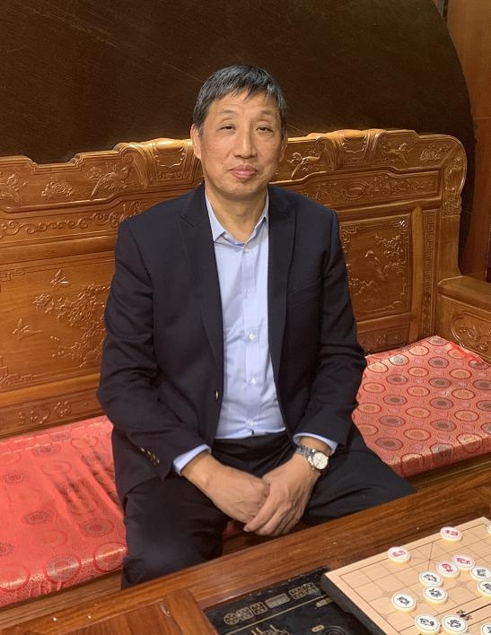 深晚报道丨柳大华助阵深圳全民健身!象棋少年战高手为大赛练兵