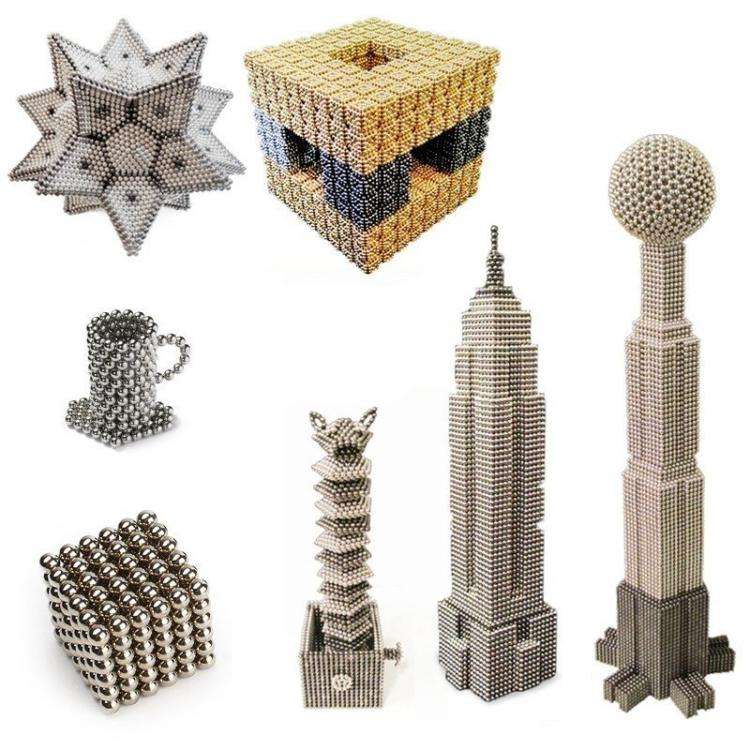 巴克球组装而成的玩具模型.(图片来自网络)