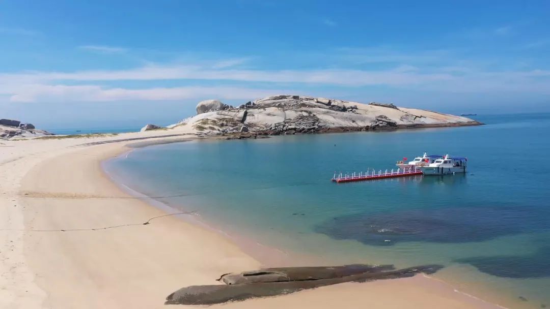 岚岛南角之巅的美丽渔村,藏着万年"睡美男"和"十八怪"古早美食