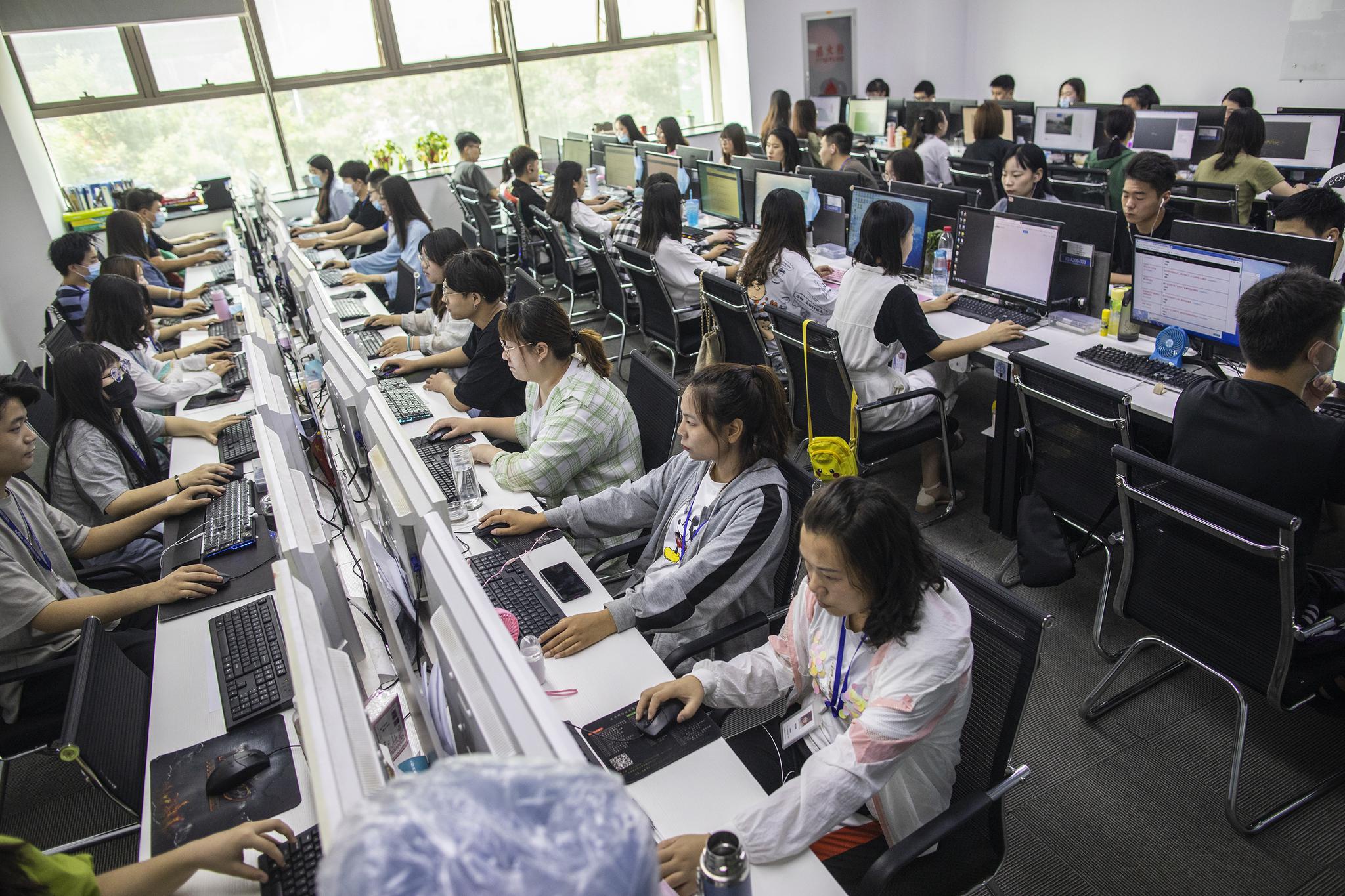 人工智能辅助标记重要事件节点优化视频检索效率