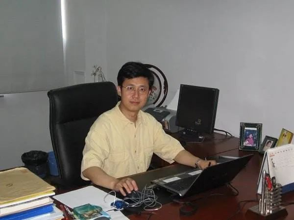 light人物首期深度专访崔铁军院士