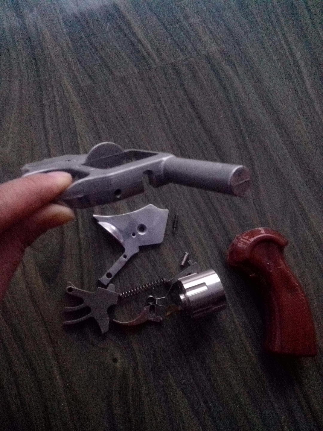 福建"残疾小伙仿售发令枪案"重审将开庭,一审曾获刑11年半