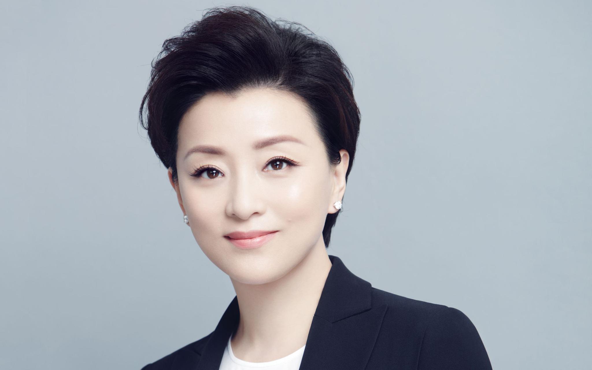 专访|多面杨澜“乘风破浪”背后:女人何必完美|杨澜|乘风破浪_手机新浪网