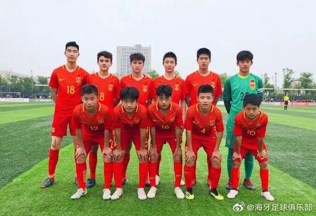 15岁留洋天才陨落！1年前许下2大愿望：加盟荷甲豪门+为国足征战休闲区蓝鸢梦想 - Www.slyday.coM