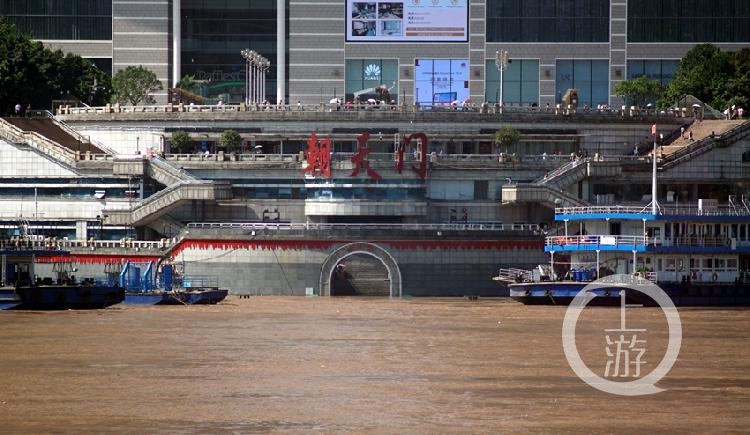朝天门门洞被淹！嘉陵江2020年第1号洪水过境重庆主城丨闹分手把情侣戒指戴到食指上……取不下来了休闲区蓝鸢梦想 - Www.slyday.coM