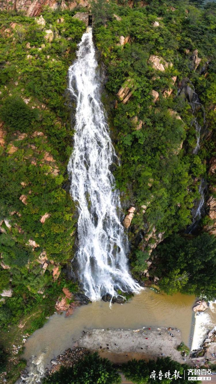 黄巢水库瀑布,水从天上来|黄巢水库|瀑布|济南_新浪新闻