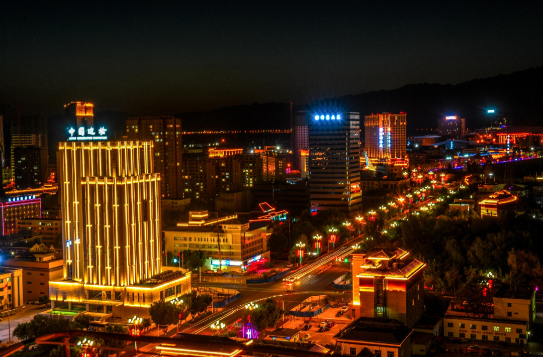 霍尔果斯"筑巢引凤",中哈贸易乘势而上|宋国强|霍尔果斯|王福江_新浪