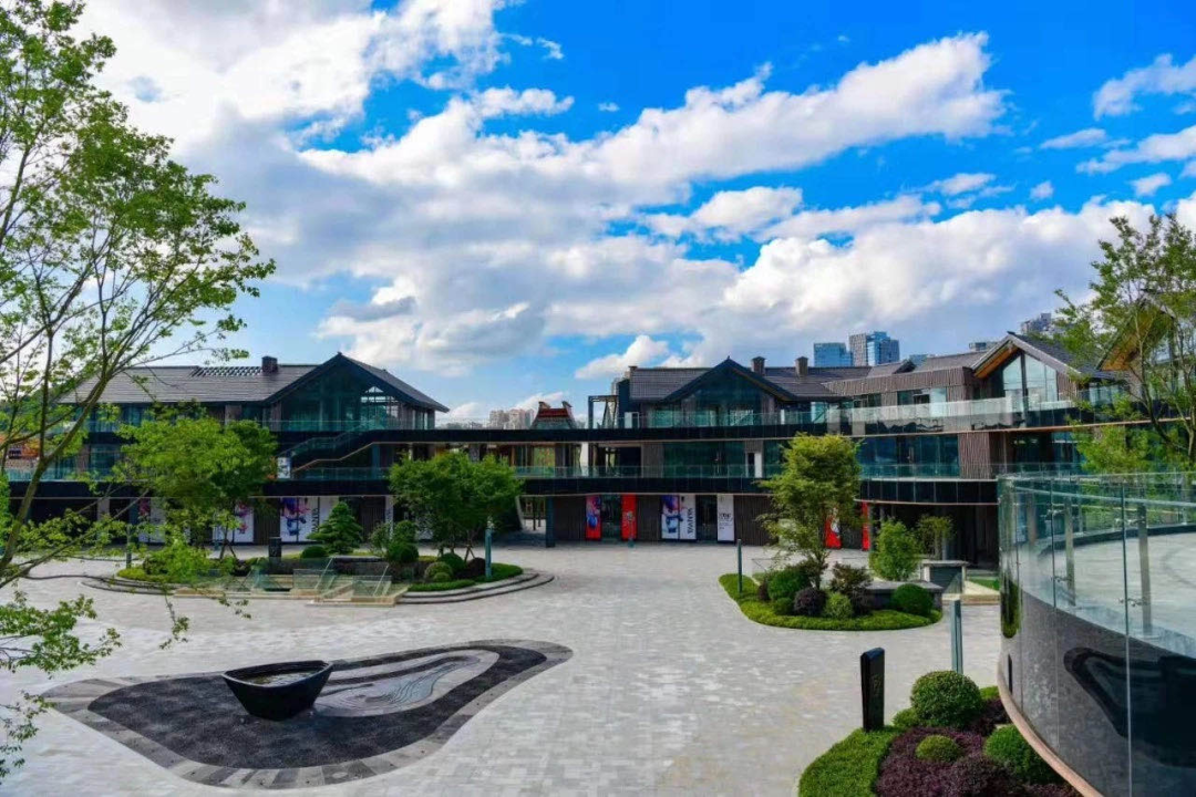 贵阳梵华里步行街