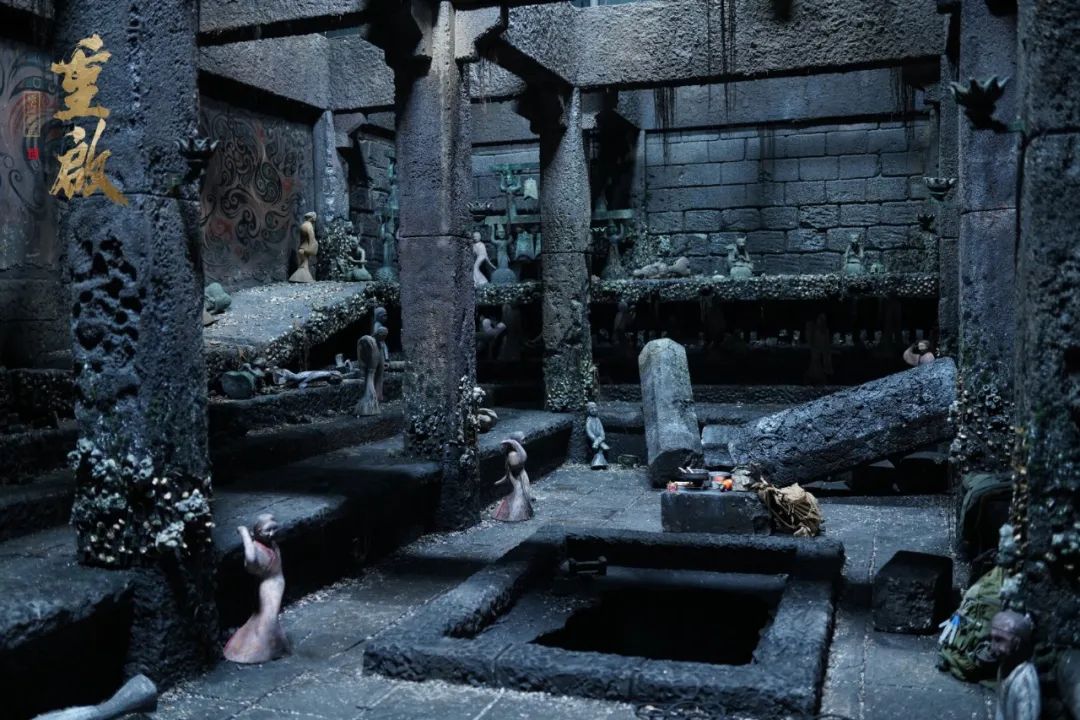 果不其然,之后表现出的各种大电影质感场景,讲究的配色,严谨的构图,是