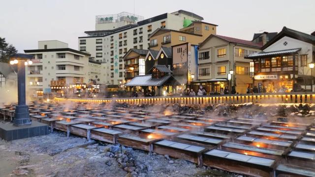 冬日在日本的温泉疗养 草津温泉 道后温泉 静冈 新浪新闻