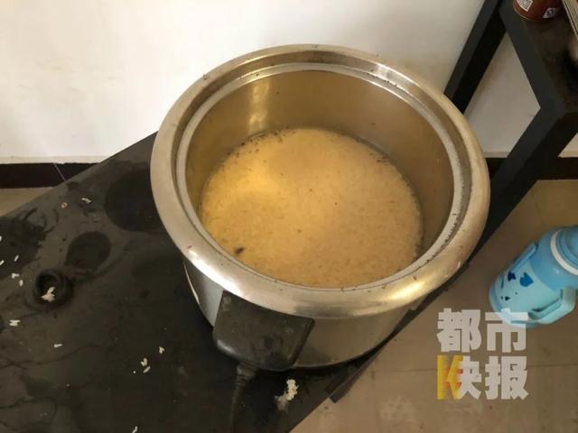房屋租给小伙一年，西安房东收房时傻了眼：这是“垃圾堆”……休闲区蓝鸢梦想 - Www.slyday.coM