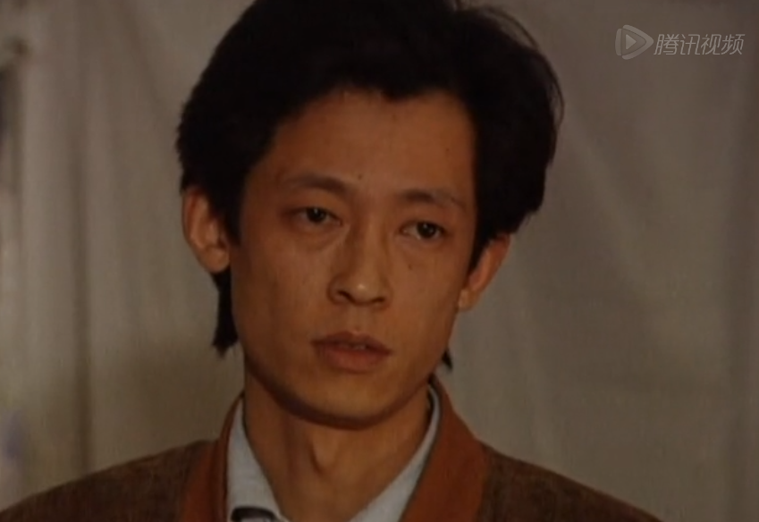 电视机前无数的年轻观众也在热泪盈眶的同时,被王志文的颓废气质