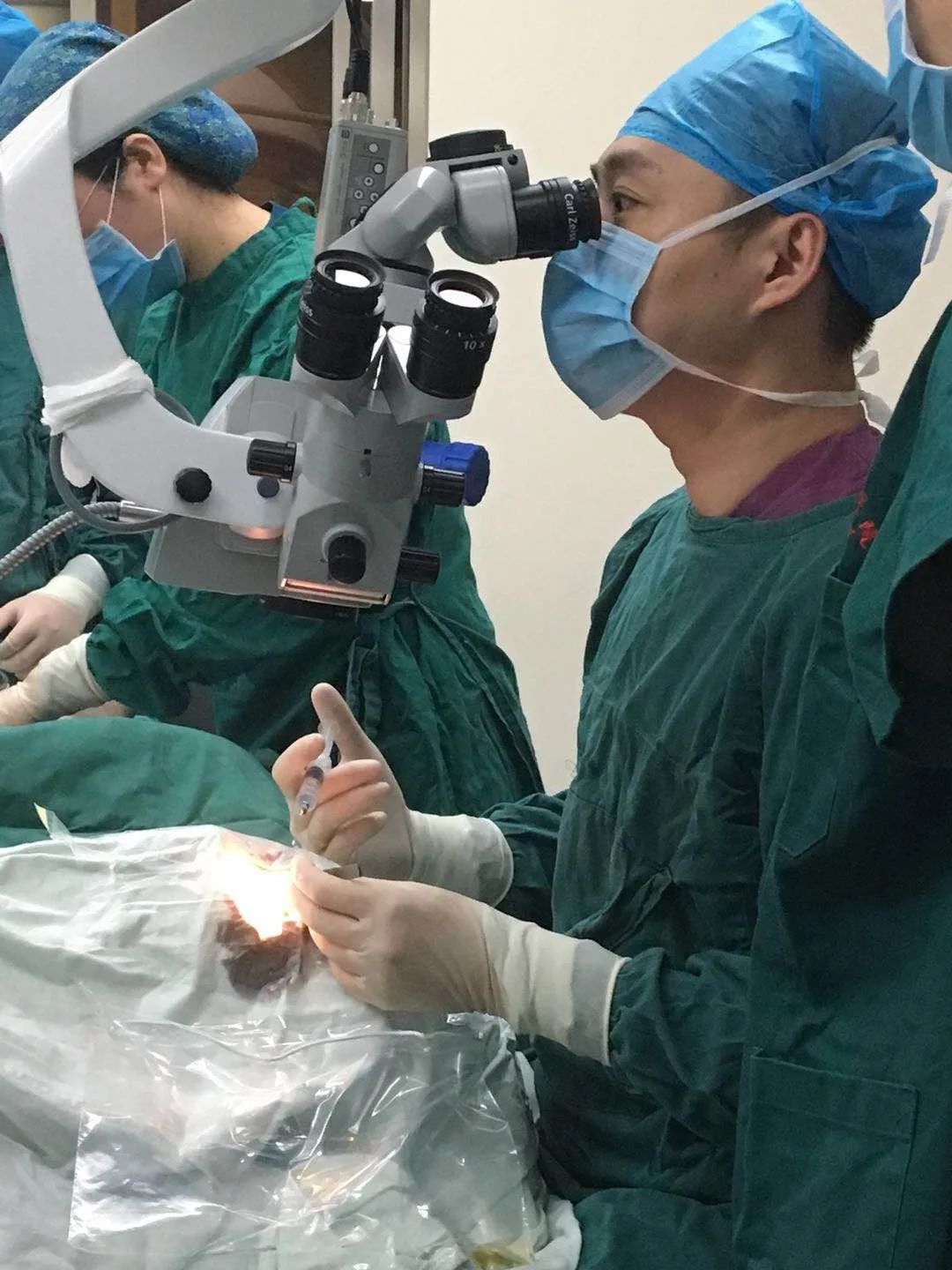 【致敬中国好医生】专访陶勇:守护光明,依然忙碌,依然幸福!