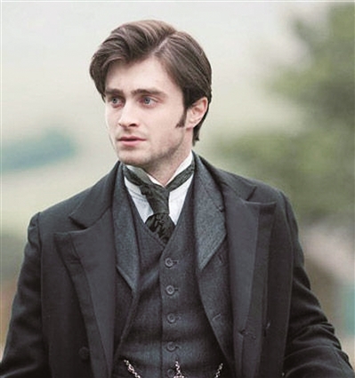 《哈利·波特》系列及其衍生作品中的主人公,是詹姆·波特和莉莉