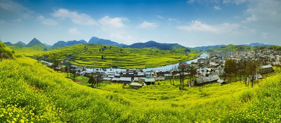 山东:东西扶贫协作,贵州安顺文旅产业招商引资在青岛签约58.9亿