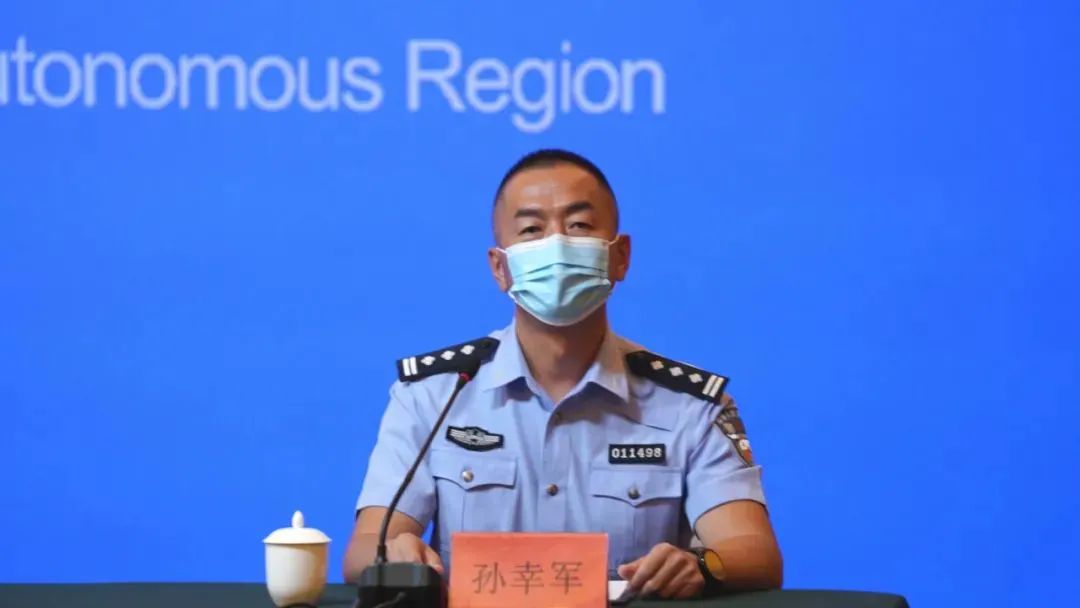  新疆第一次疫情爆发时间是几几年(新冠疫情经历了几年了)