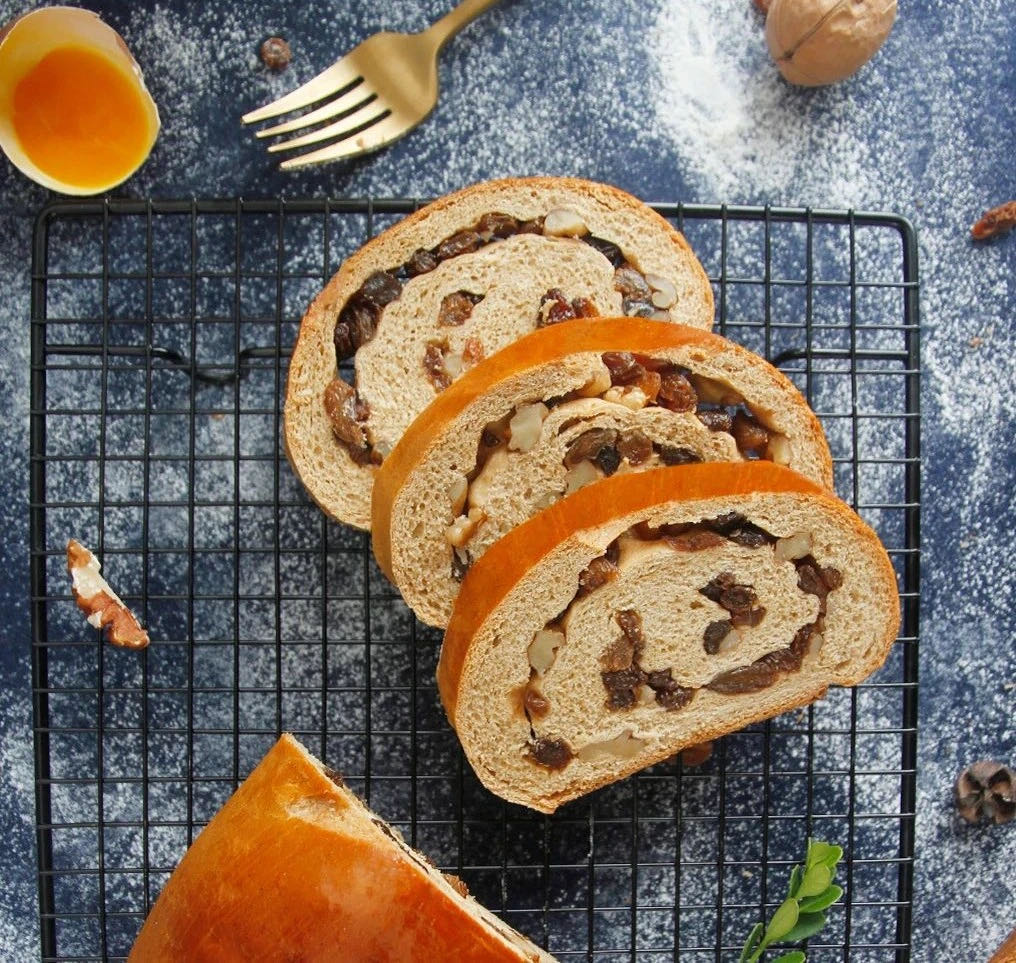 桃李1995俄式列巴面包（图片来源：桃李微信公众号）