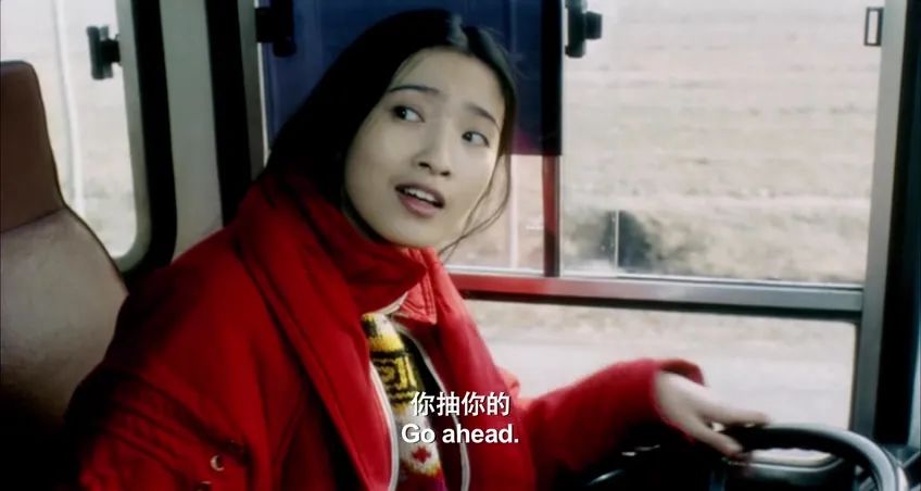 在后来伍仕贤导演的长片《独自等待》中,她是暗恋陈文(夏雨饰)的好