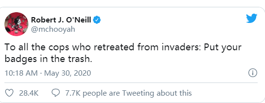 击毙本拉登英雄：美国击毙本拉登“英雄”：我不是娘们，我不戴口罩