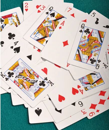 扑克牌企业变科技公司 是续命还是新生?