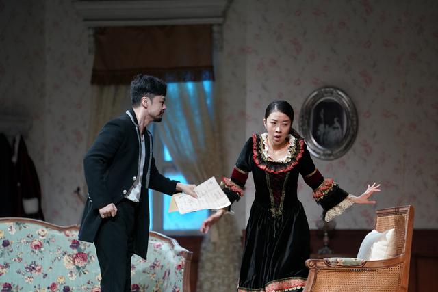 娜拉走后怎样?国家大剧院话剧《玩偶之家》排练也直播