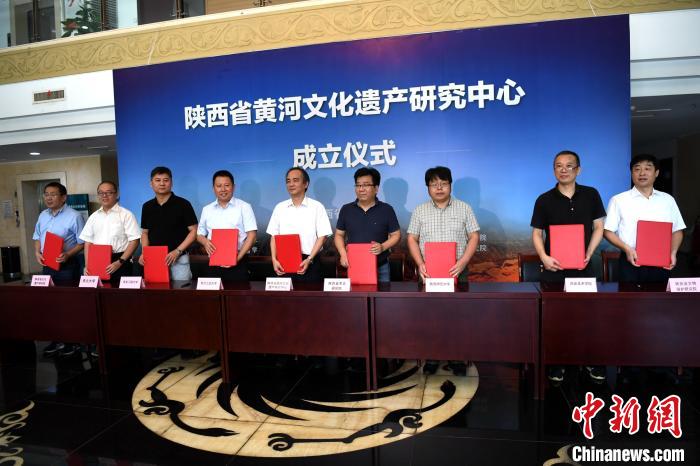 现场共同签署了合作备忘录。　田进 摄