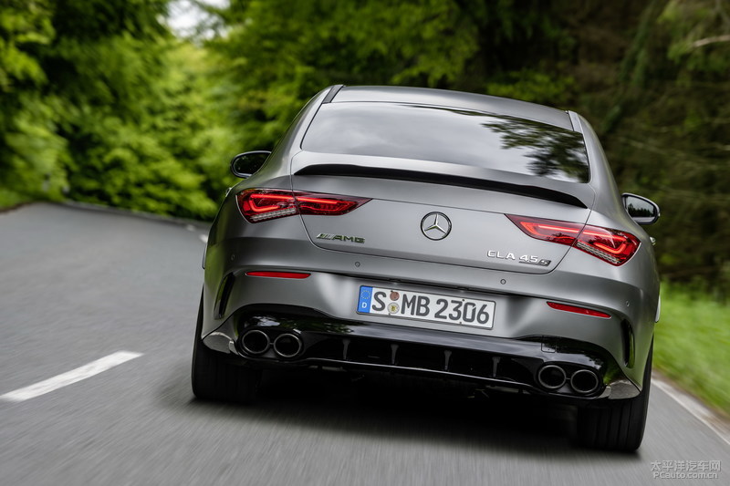 amg cla45系列正式上市 售价55.98-59.98万元