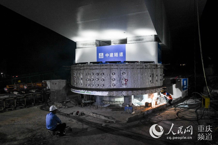 刷新世界纪录!重庆五桥同步空中转体合龙