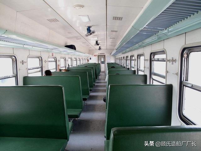 父母一辈的青春记忆绿皮车的颜值担当22型铁路客运车厢的故事