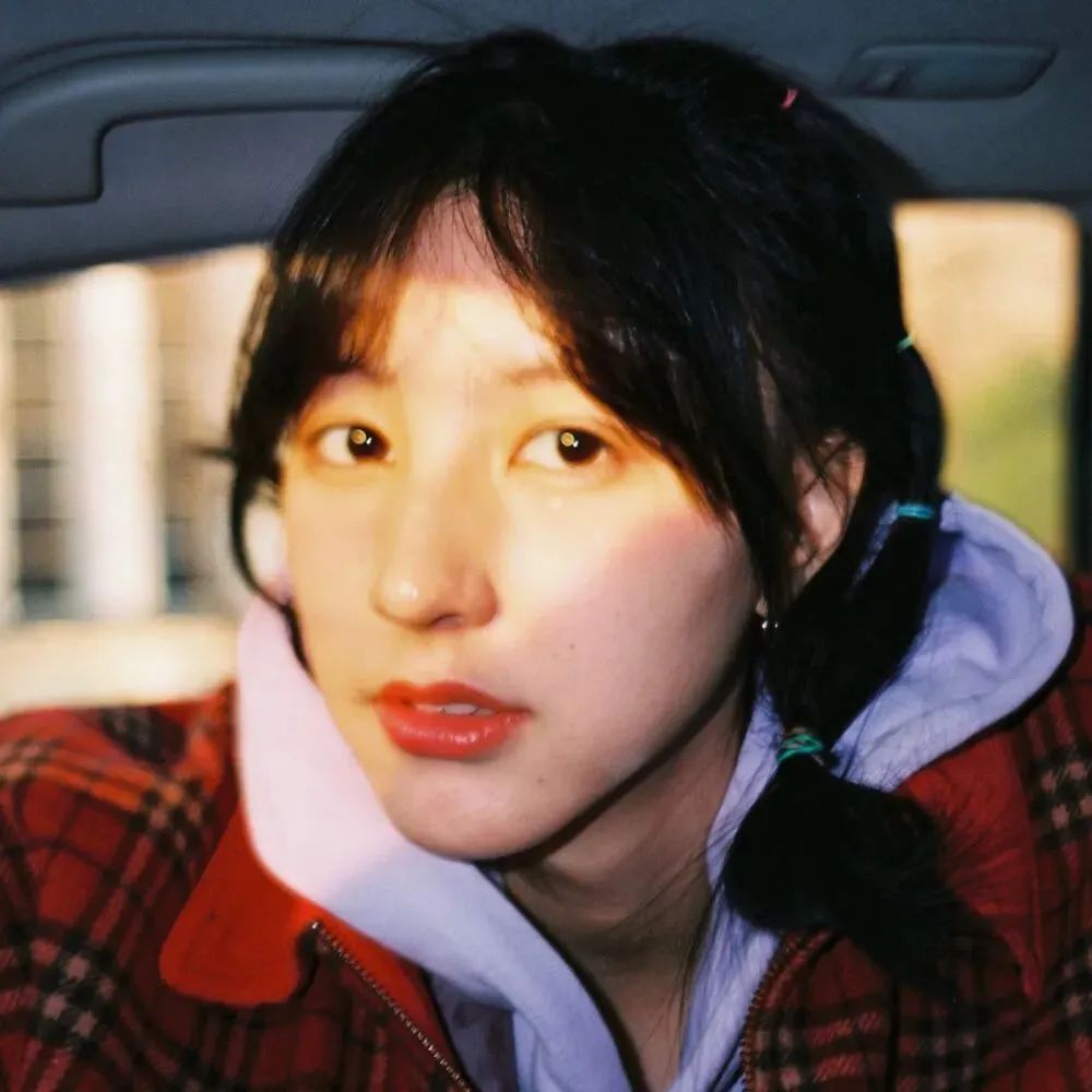 什么是一个紧紧的▼▼▼长按保存到相册可用阿丘昨日中奖读者手绘头像