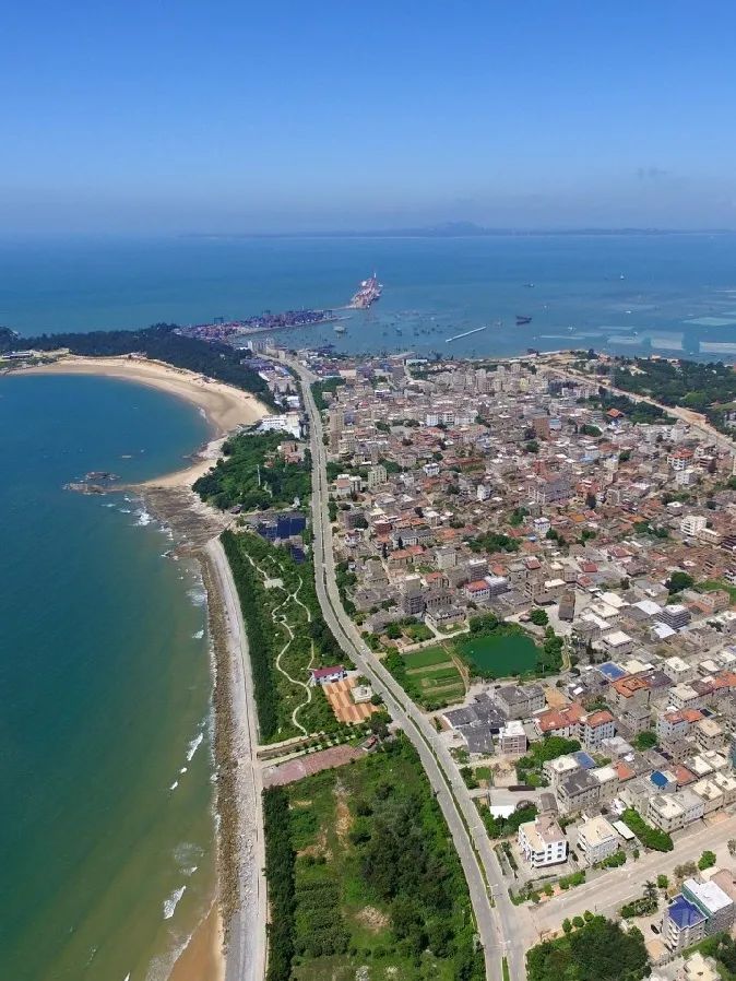 它头顶多个"国字号"光环,是一座隐藏在山海之间的村落