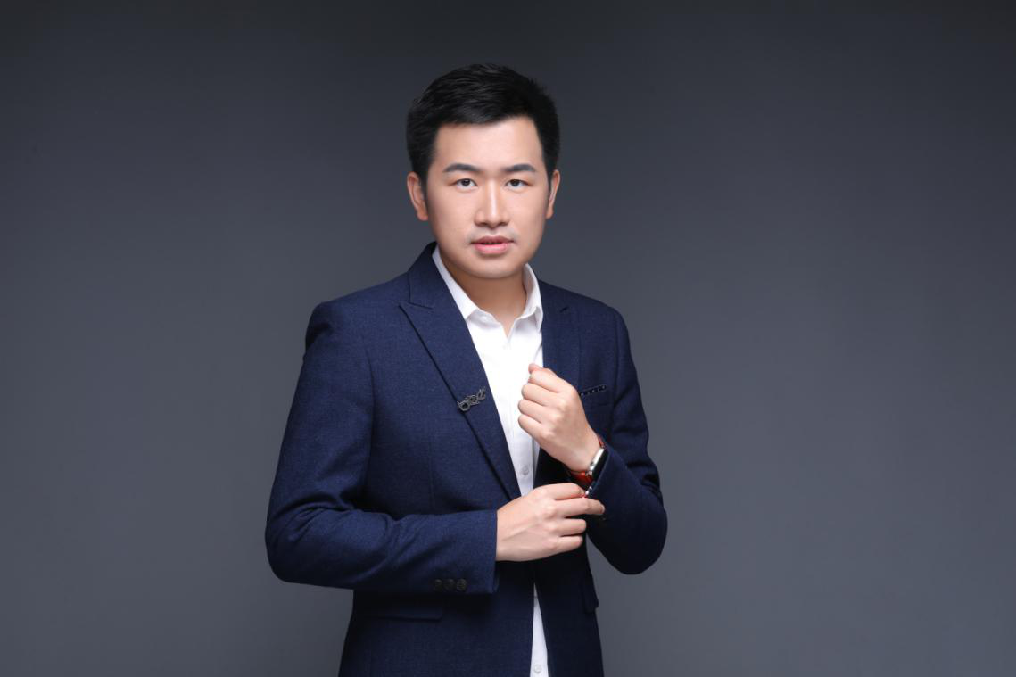 蜜蜂科技beeplus贾凡获2020中国创新势力榜"最具创新力ceo"大奖