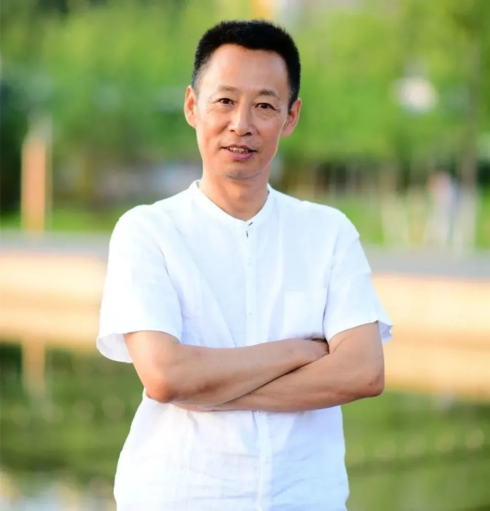 韩玉  "金话筒"奖获得者中国沿黄首府城市朗诵嘉宾  王越 主持人,编辑