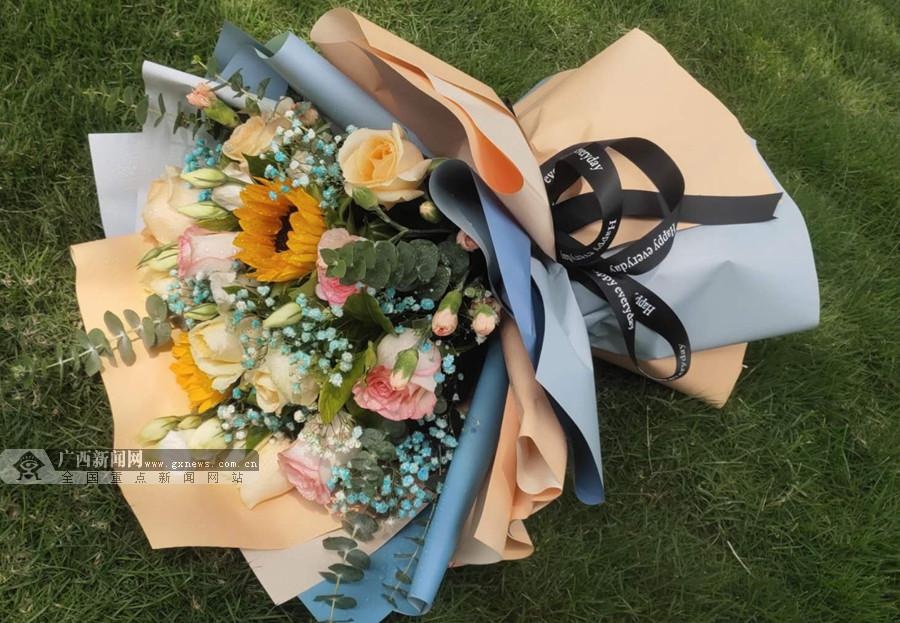 慕了！兵哥哥们的七夕浪漫礼包也太用心了(组图)休闲区蓝鸢梦想 - Www.slyday.coM