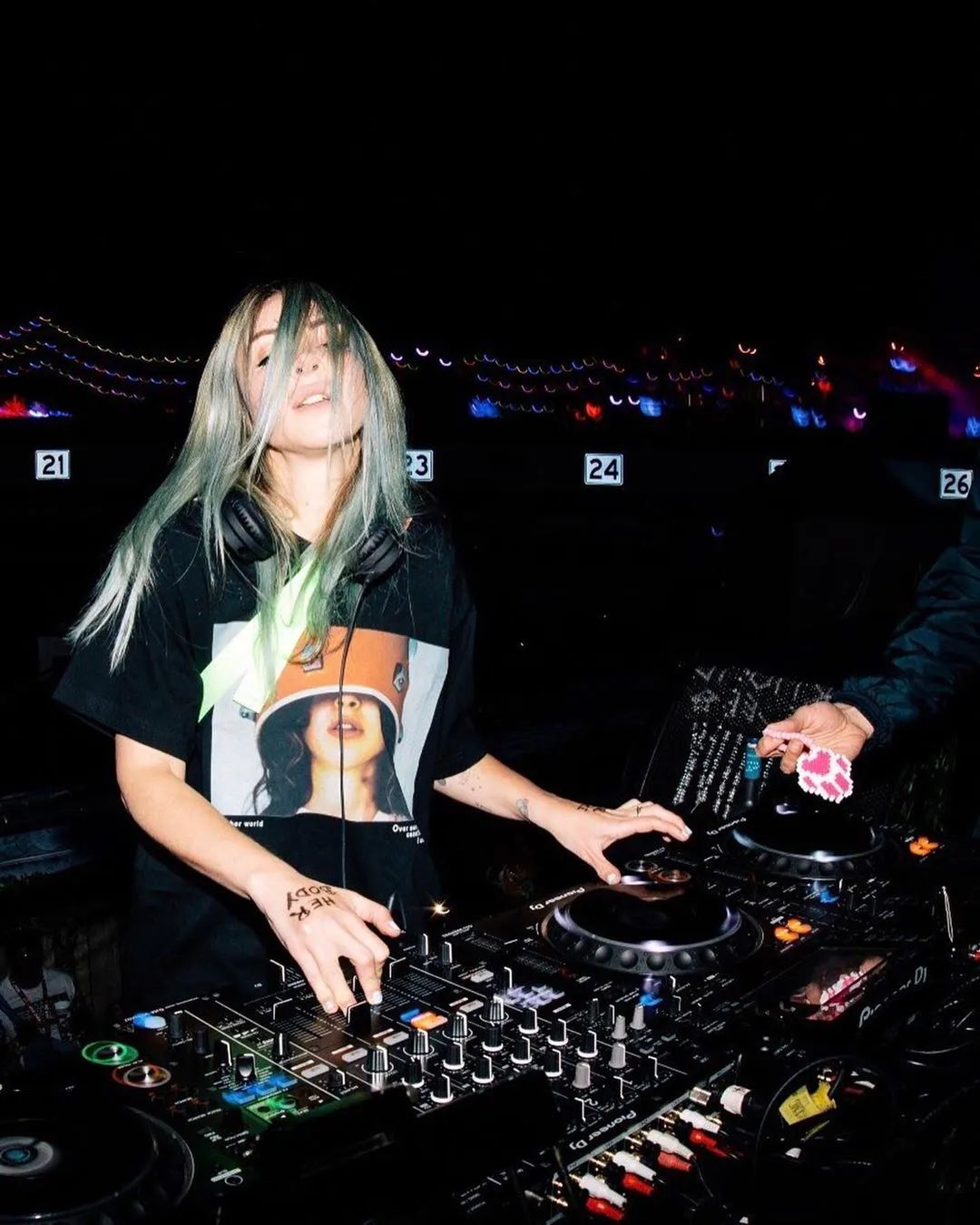 image credit instagram@alisonwonderland特别声明:以上文章内容仅