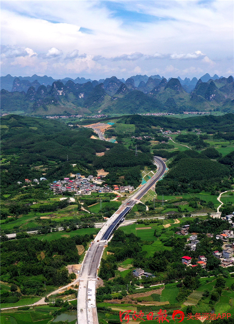 融河高速公路完成总投资近八成,预计11月底建成通车