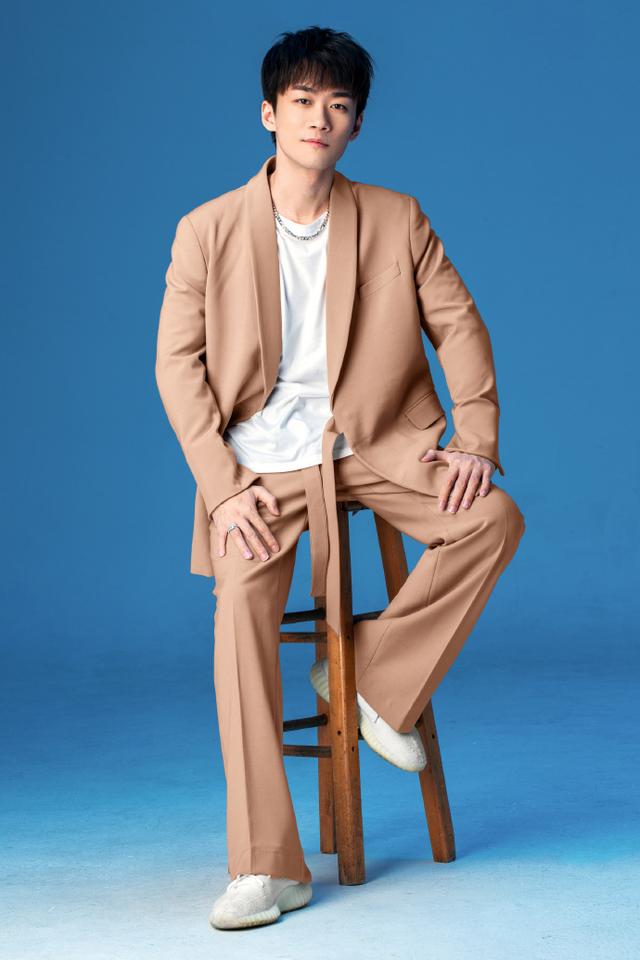 和平精英不求人七夕再爆帅照网友这次真的是颜值主播了